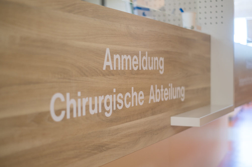 Kontakt & Sprechstunden