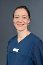Dr. med. Vera Warnholz